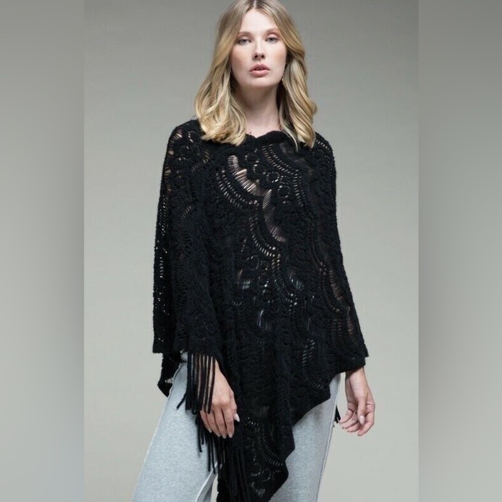 Women's Ruggine Prairie Open Knit Poncho One Size Black